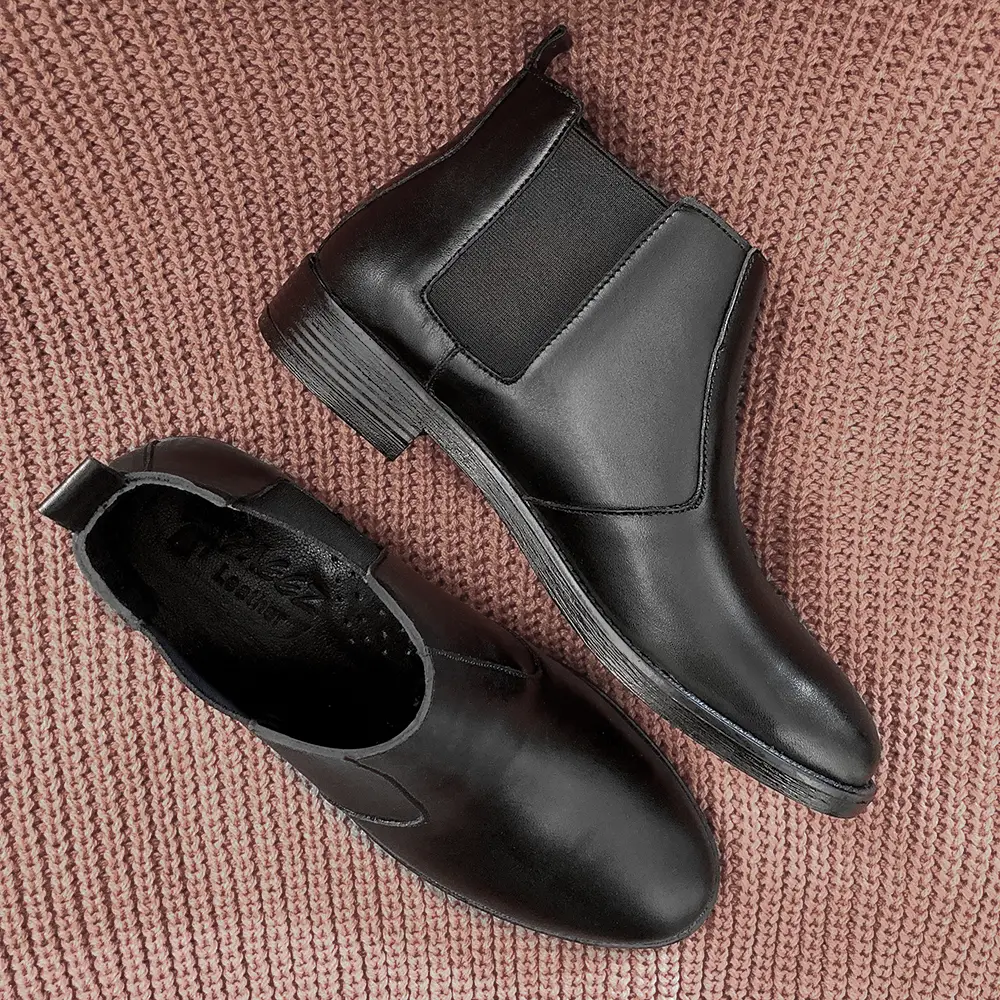 نیم بوت چرم طبیعی زنانه 616