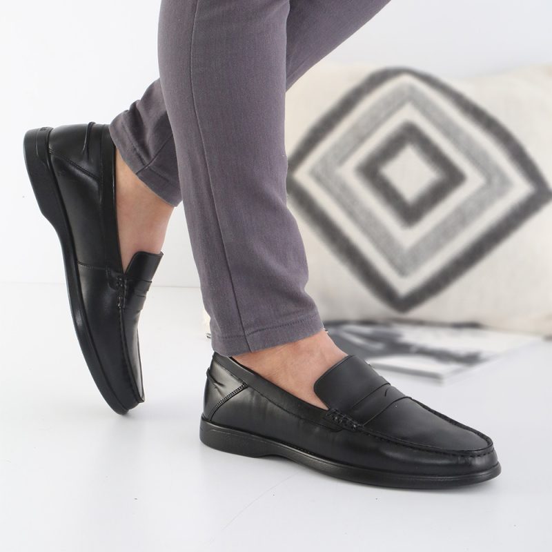 کفش مردانه چرم طبیعی کد 2022 مشکی پاخور